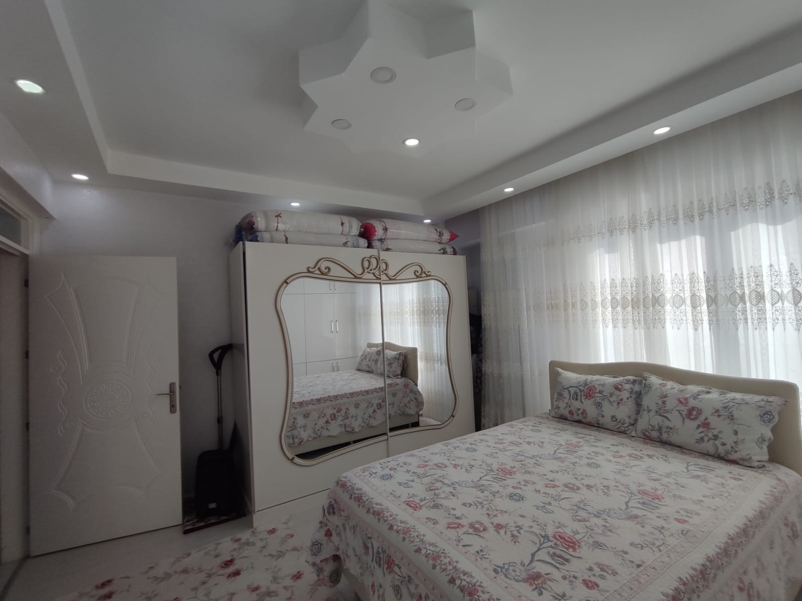 İlan Resmi