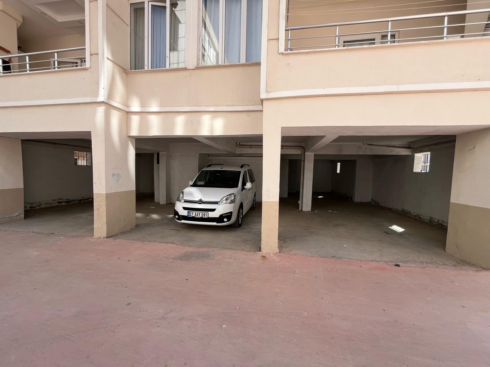 NİZİP FIRAT MAHALLESİ SATILIK DAİRE - NİZİP FIRAT MAHALLESİ  4.KAT  ORTALAMA 150M2 3+1