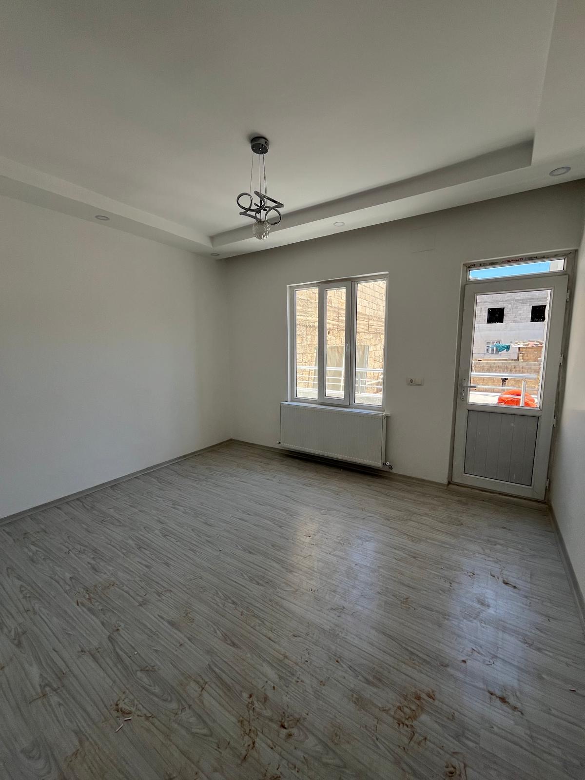 Nizip kiralık daire - Mimar Sinan mahalesinde kiralık 2. Kat asansörli 2+1 daire