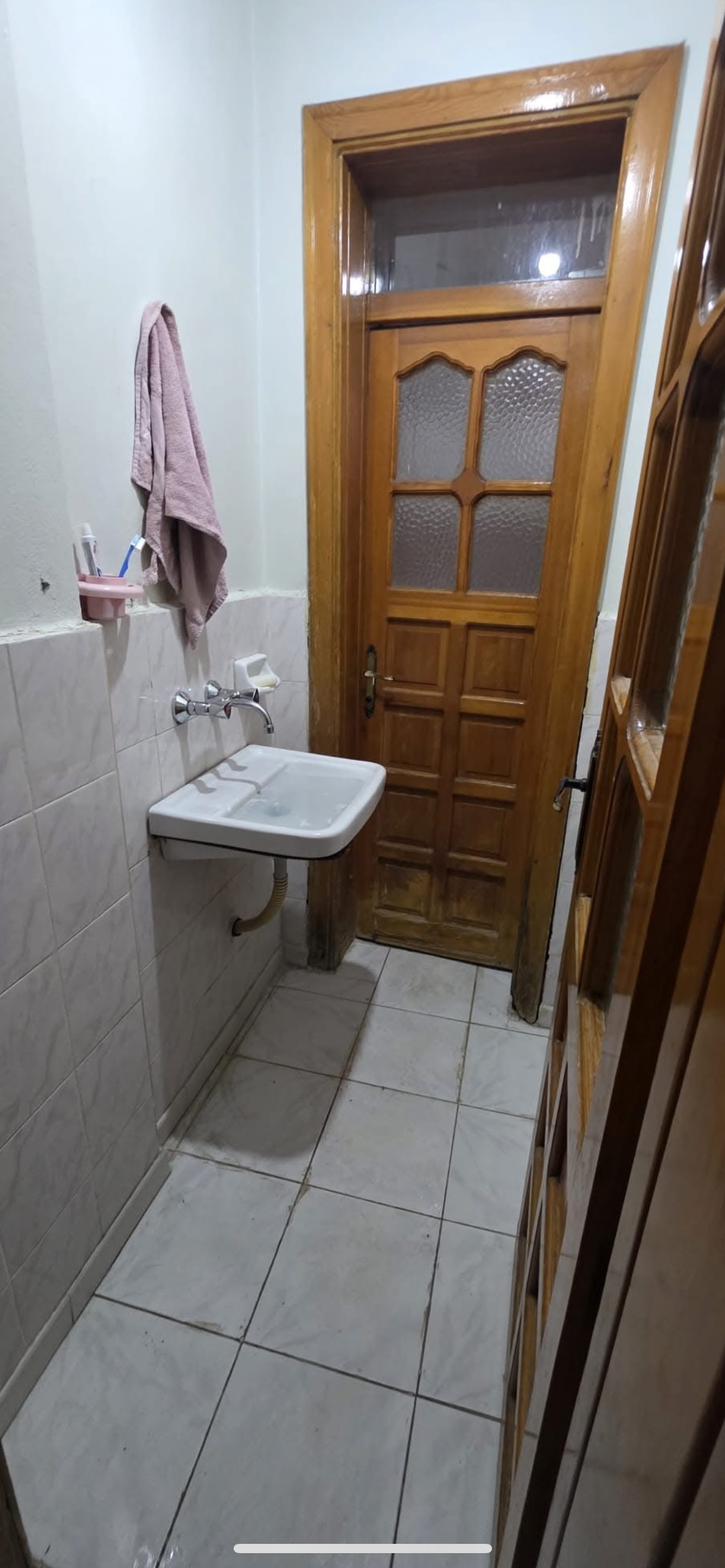 Satılık müstakil eb - Balkıs caddesinde satılık müstakil ev 